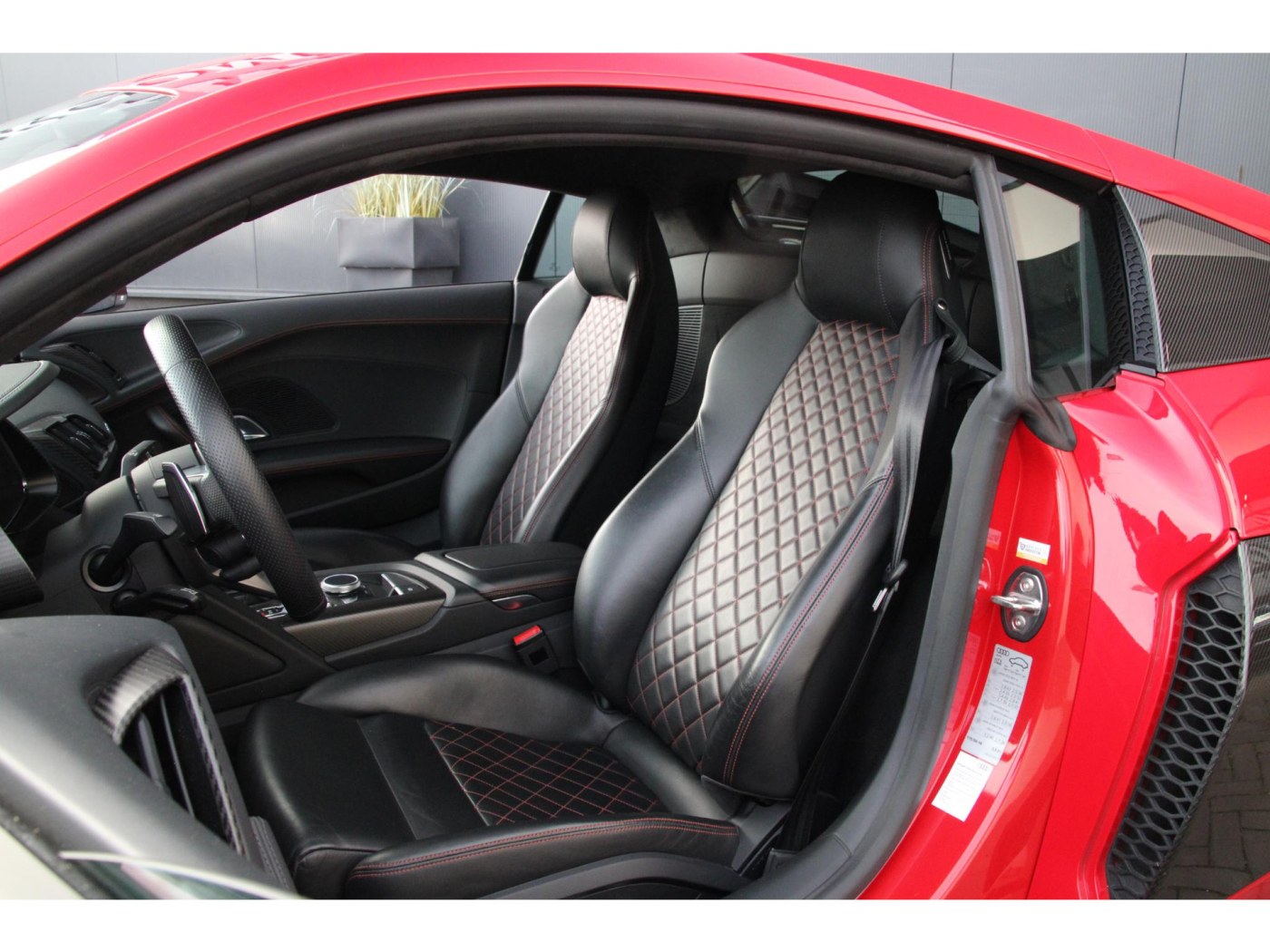 Audi R8 5.2 FSI quattro Plus | Dealer Onderh | B&O | Sportuitlaat | — foto 3 van 46