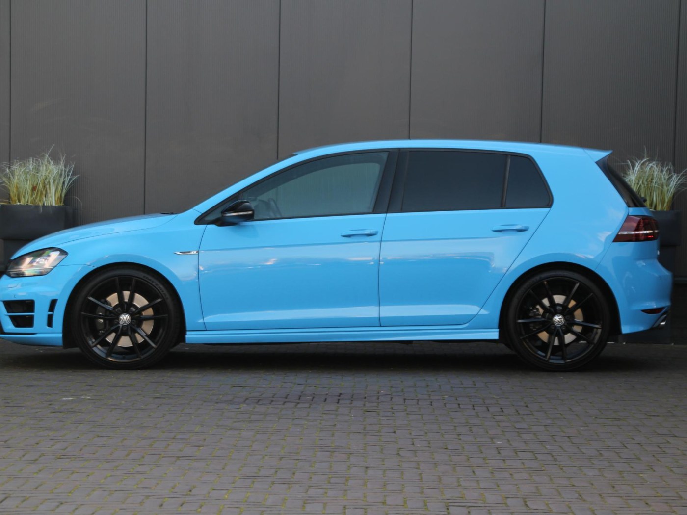 Volkswagen Golf 2.0 TSI R 4Motion | R512 Licht Blau | Dynaudio | — foto 12 van 35