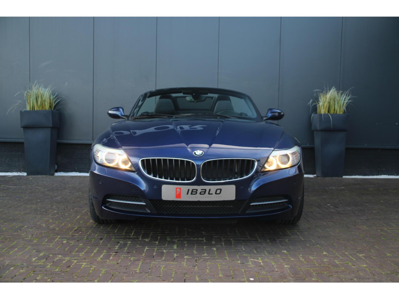 BMW Z4 Roadster sDrive23i | 6-cilinder 204pk | Youngtimer | Zeer luxe | — foto 15 van 35