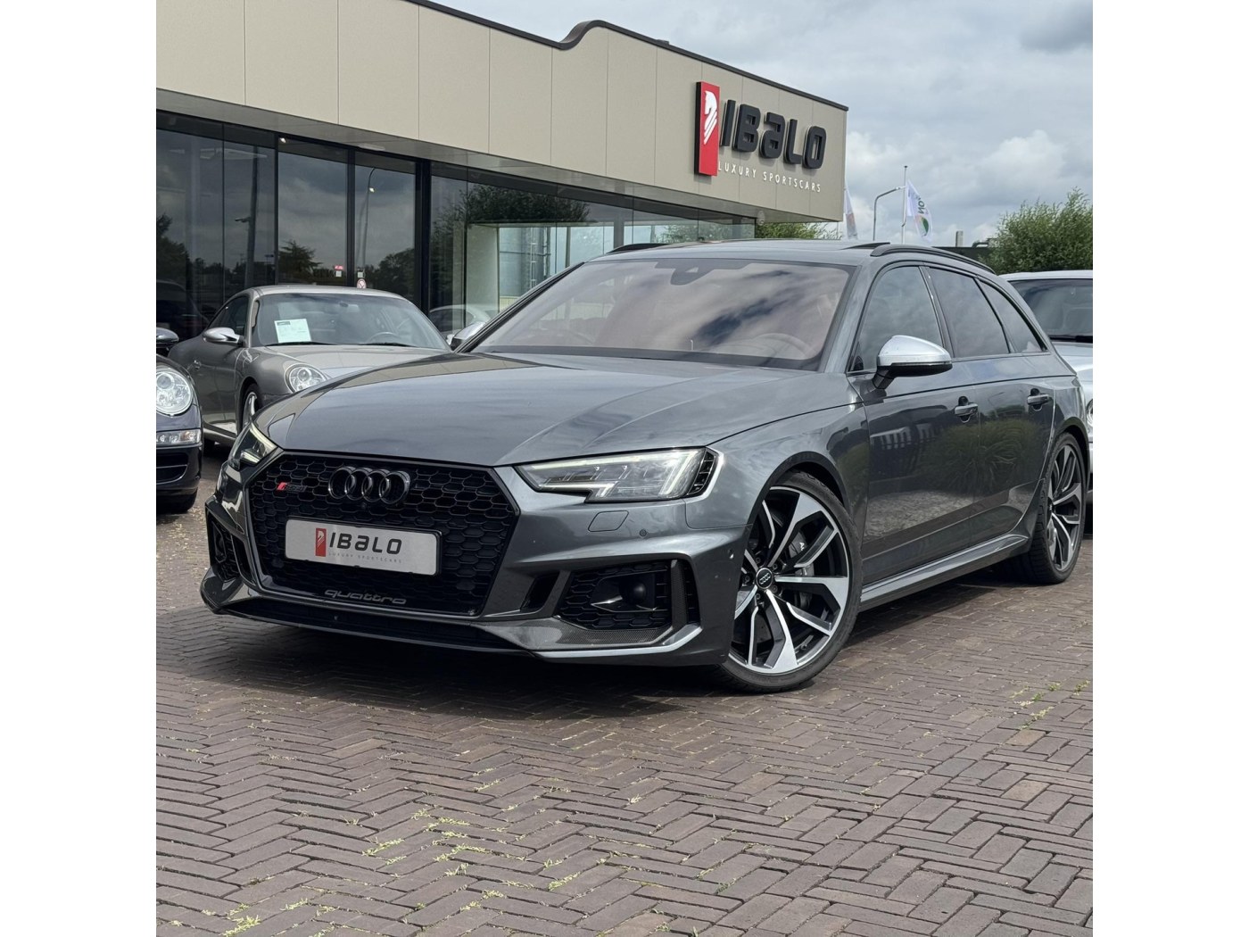 Audi RS4 Avant 2.9 TFSI quattro | Keramisch | HUD | B&O | Carbon | — foto 52 van 67