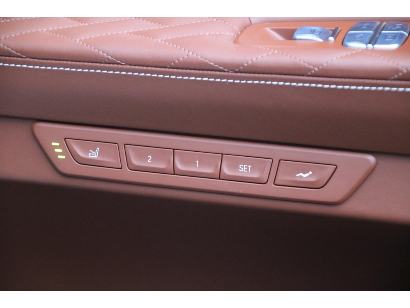 BMW 7-serie M760Li xDrive | NP € 289.972,-  | M Drivers Package | Dealer auto | — foto 36 van 48