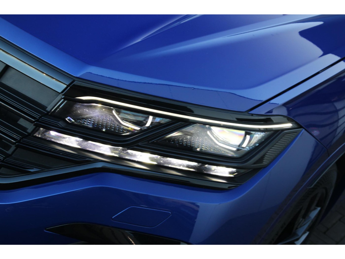 Volkswagen Touareg R 4Motion | 462pk | Massage | Nachtzicht | — foto 58 van 64