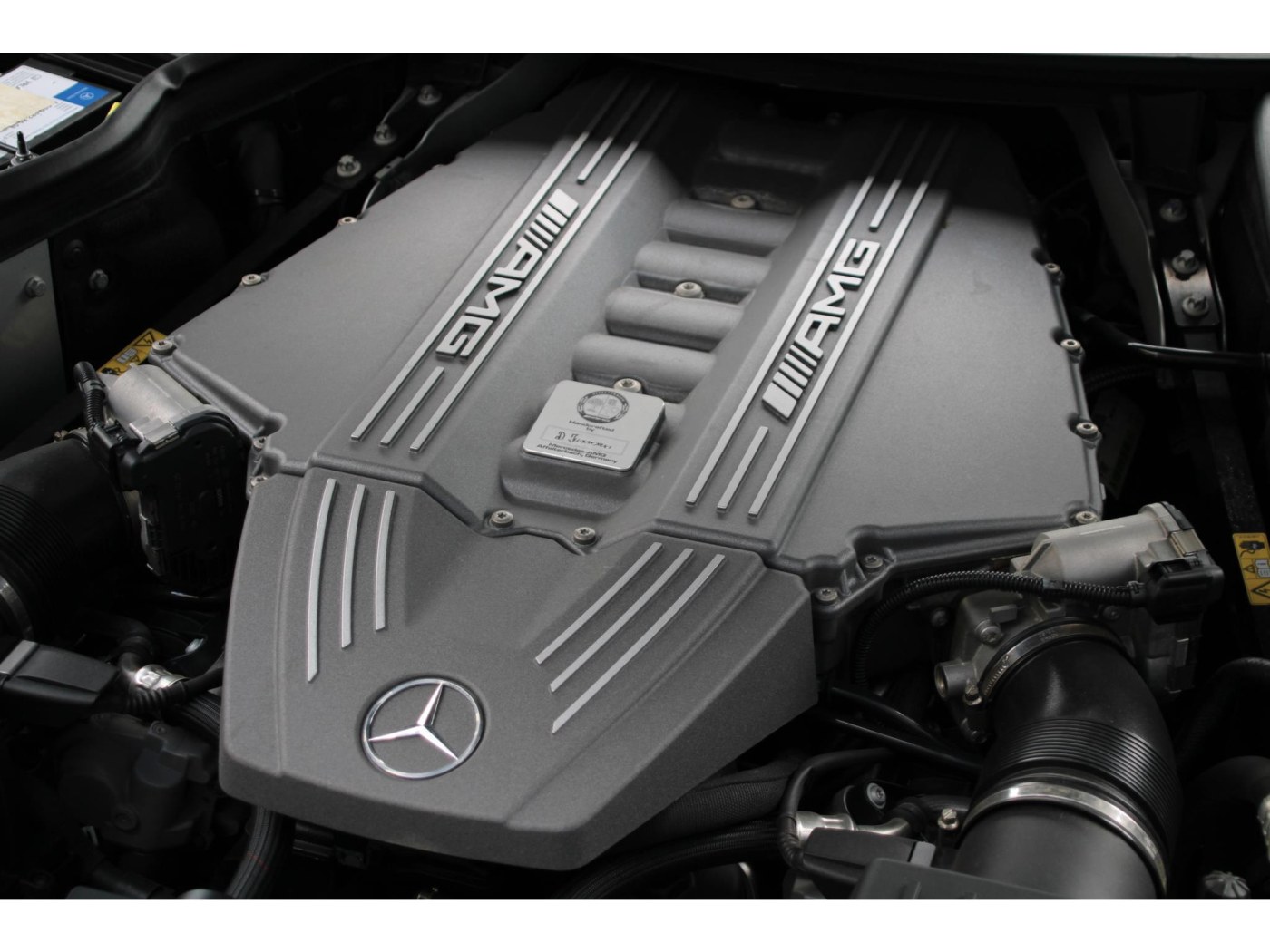 Mercedes-Benz SLS AMG Coupé — foto 17 van 47