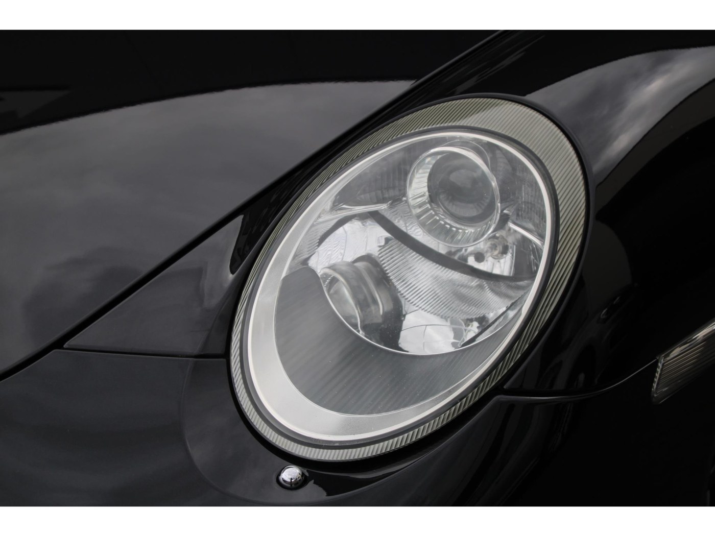 Porsche 911 3.8 Carrera S (997) 355pk | PCCM Plus | 19 inch | Youngtimer | — foto 28 van 36