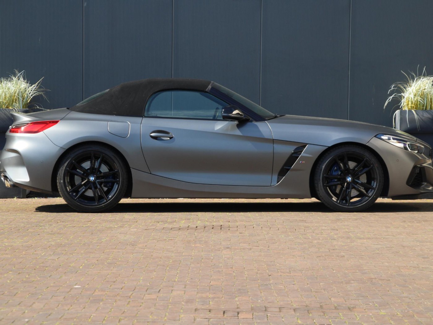 BMW Z4 Roadster M40i | Frozen Grey | Alle opties | — foto 5 van 48