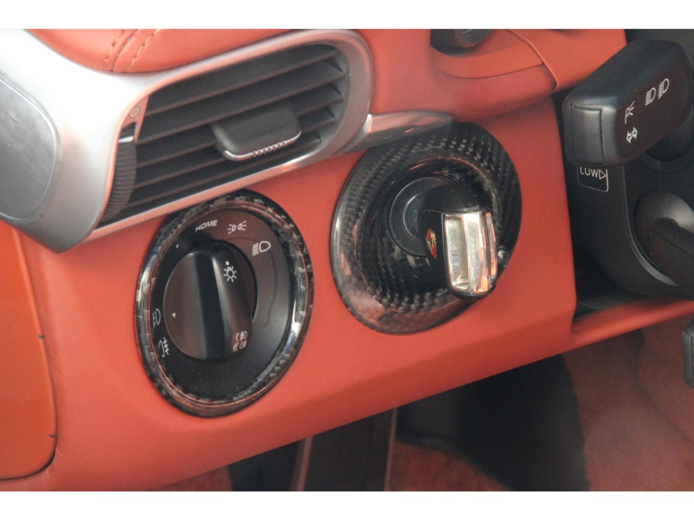 Porsche 911 Carrera 4S Cabrio | BTW | PCCM+ | Youngtimer | — foto 21 van 39