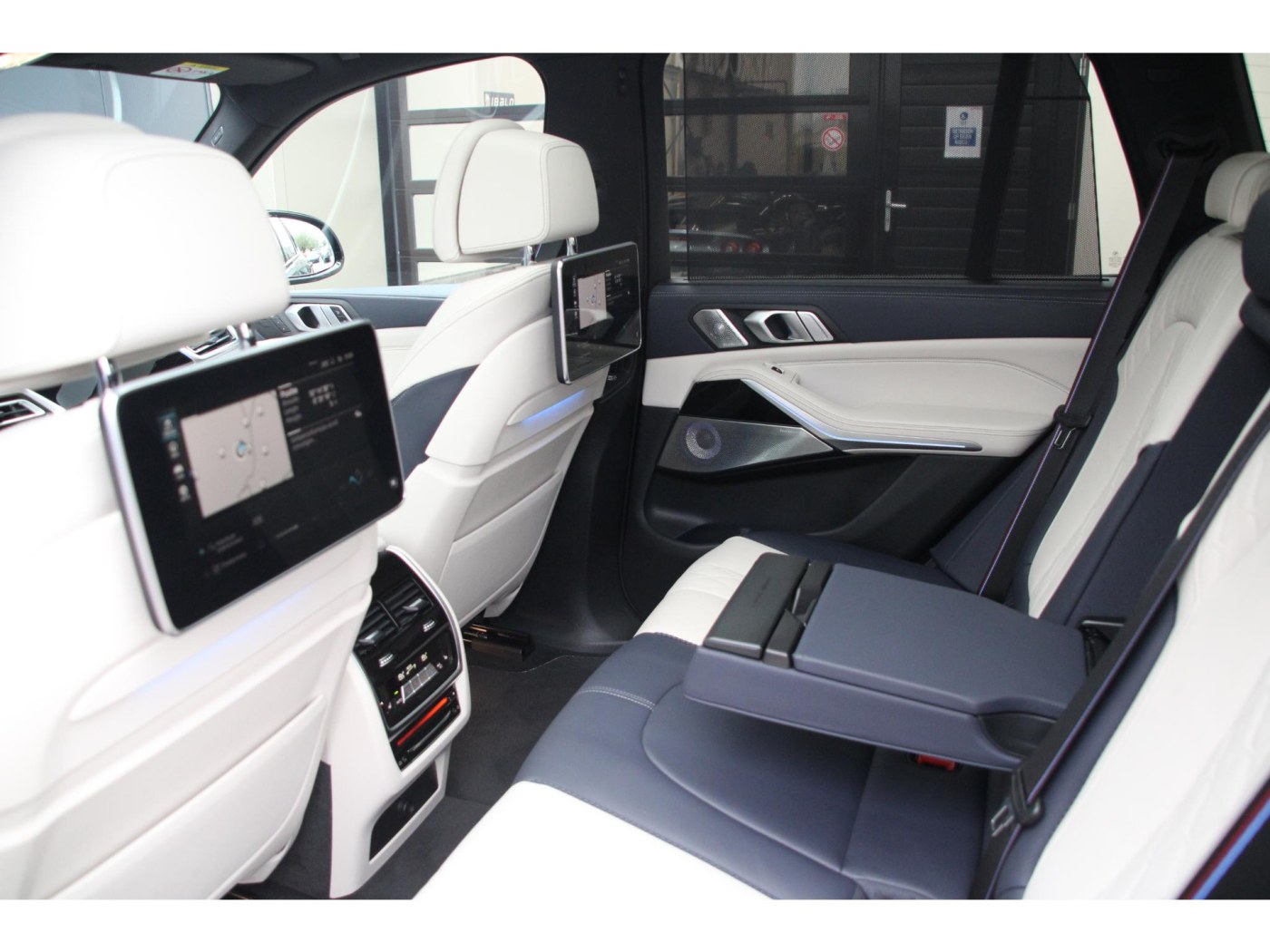 BMW X5 xDrive45e M-Sport | 395pk Hybride | INDIVIDUAL | BTW-auto | — foto 6 van 45