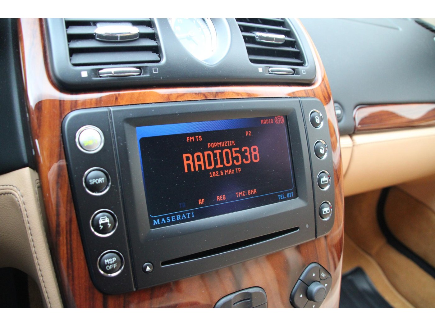 Maserati Quattroporte 4.2 Duo Select | Nieuwstaat | Historie | 400pk V8 | — foto 23 van 41