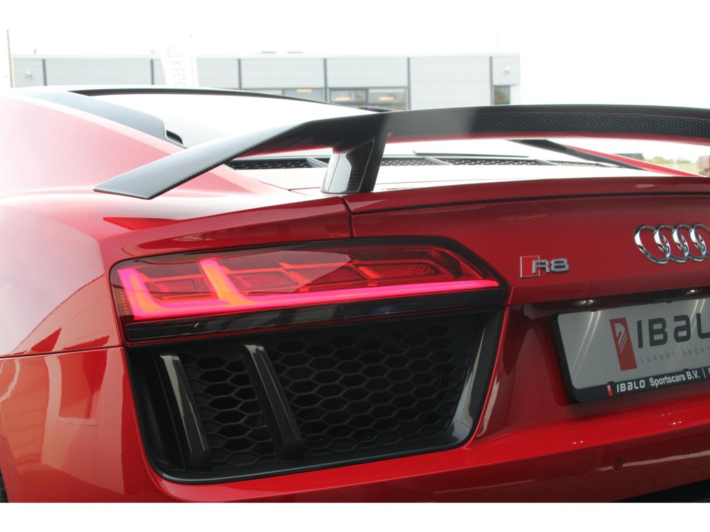 Audi R8 5.2 FSI quattro Plus | Dealer Onderh | B&O | Sportuitlaat | — foto 26 van 46