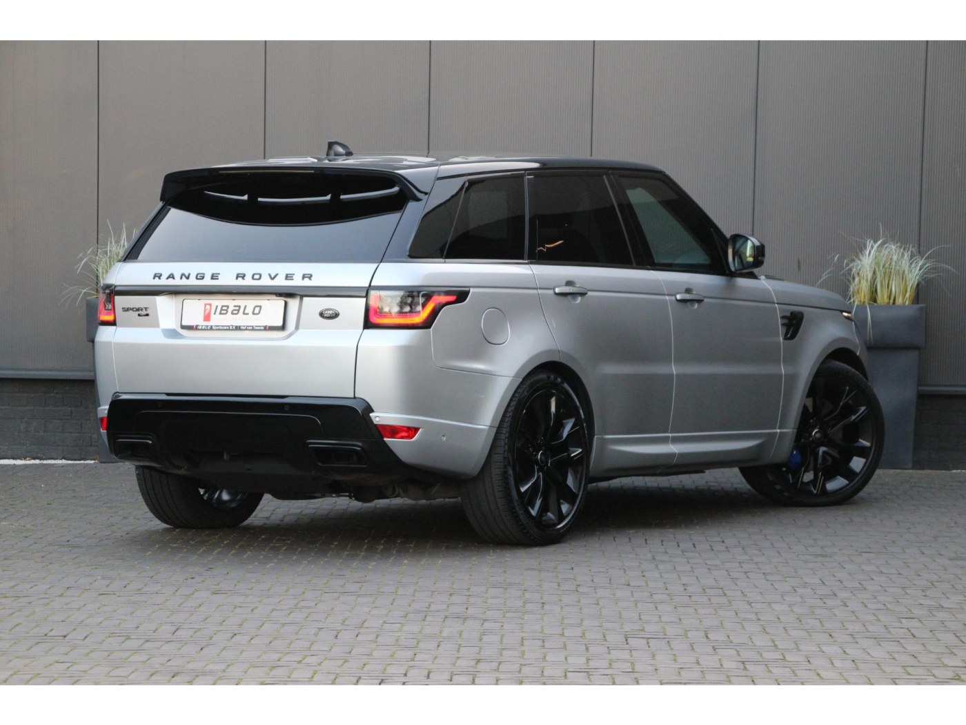 Land Rover Range Rover Sport 3.0 P400 HST | Carbon | Trekhaak | — foto 2 van 72