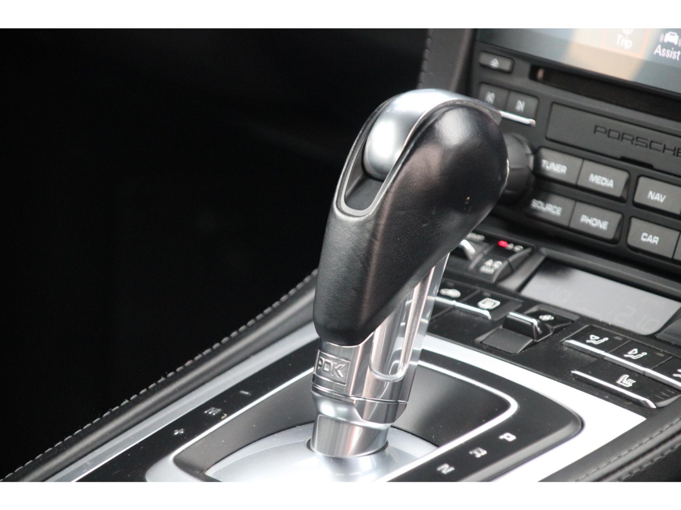 Porsche 718 Cayman 2.0 Porsche 718 Cayman | 300pk | Sportuitlaat | 1e eigenaar | — foto 8 van 31