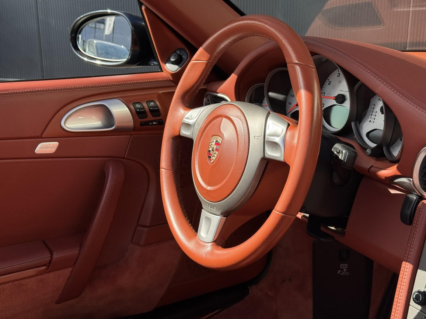Porsche 911 Carrera 4S Cabrio | BTW | PCCM+ | Youngtimer | — foto 11 van 39