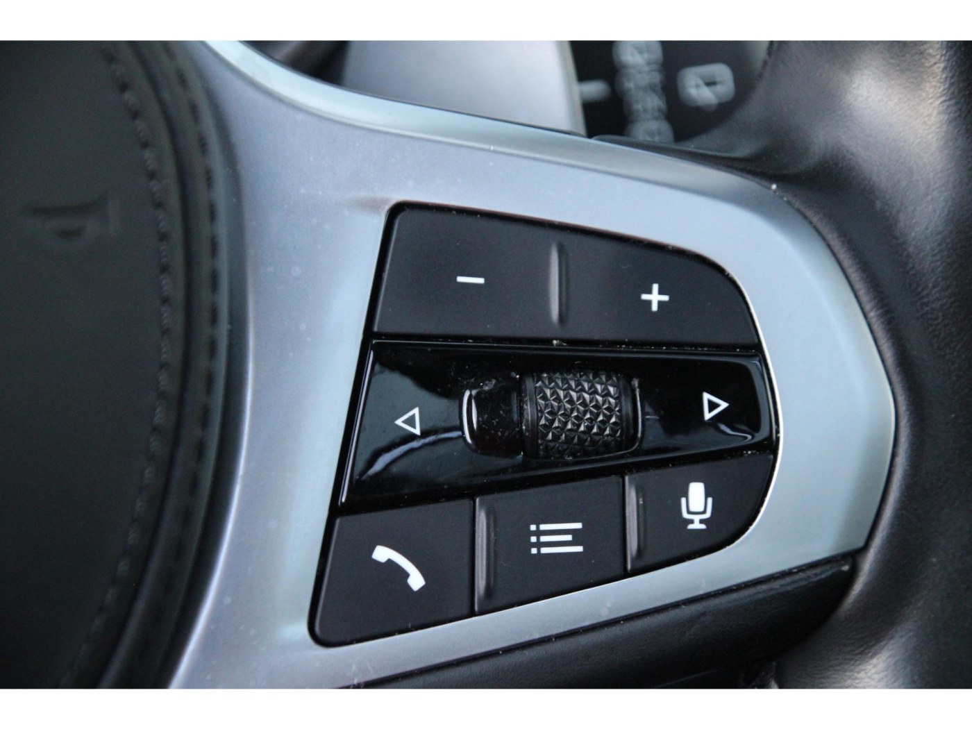 BMW 3-serie Touring 320i M-Sport | Panoramadak | HIFI | BTW-auto | — foto 27 van 39