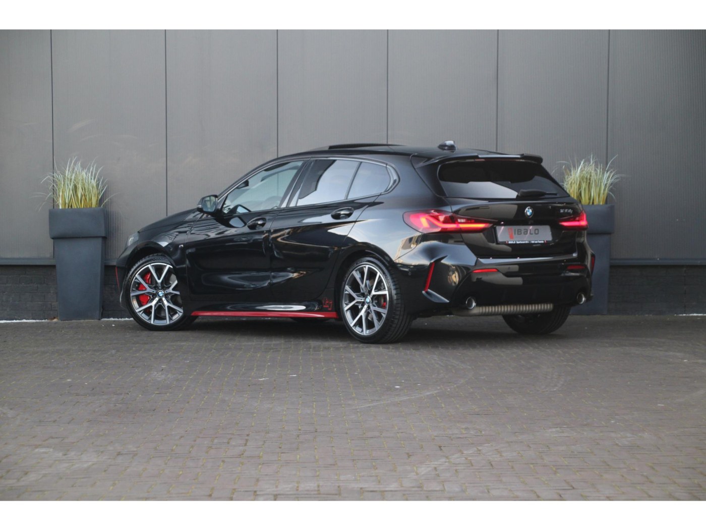 BMW 1-serie 128ti Executive Edition — foto 16 van 39