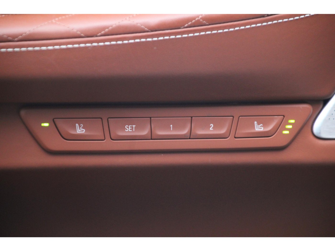 BMW 7-serie M760Li xDrive | NP € 289.972,-  | M Drivers Package | Dealer auto | — foto 35 van 48