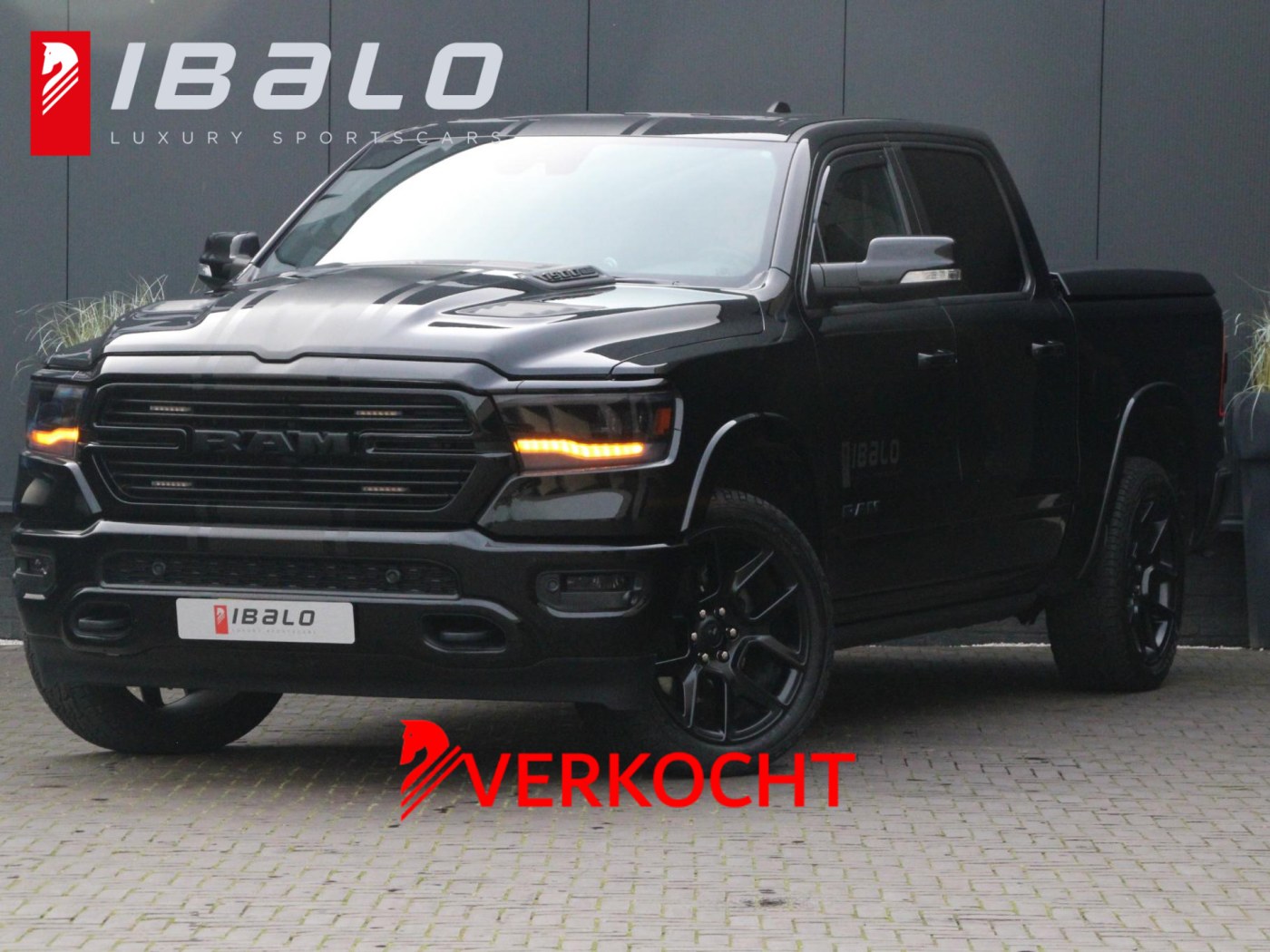 Dodge Ram 1500 5.7 V8 4x4 Crew Cab Laramie G/T — foto 1 van 56