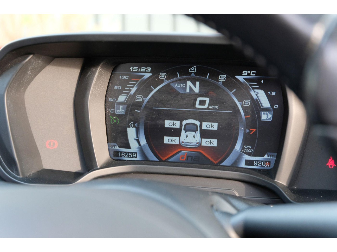 Alfa Romeo 4C Spider 1750TBI TCT - 240pk - Rosso Competizione - — foto 16 van 40