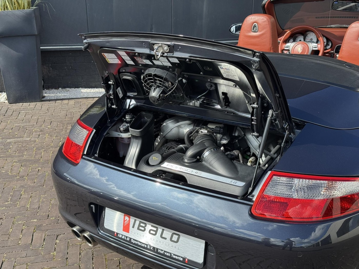 Porsche 911 Carrera 4S Cabrio | BTW | PCCM+ | Youngtimer | — foto 28 van 39