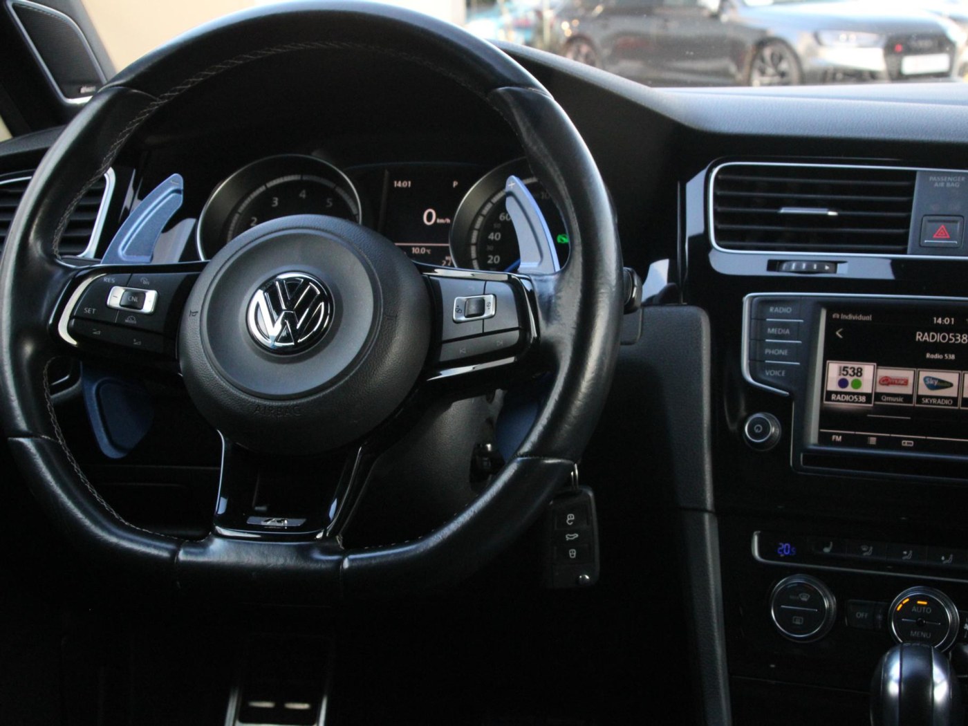 Volkswagen Golf 2.0 TSI R 4Motion | R512 Licht Blau | Dynaudio | — foto 30 van 35