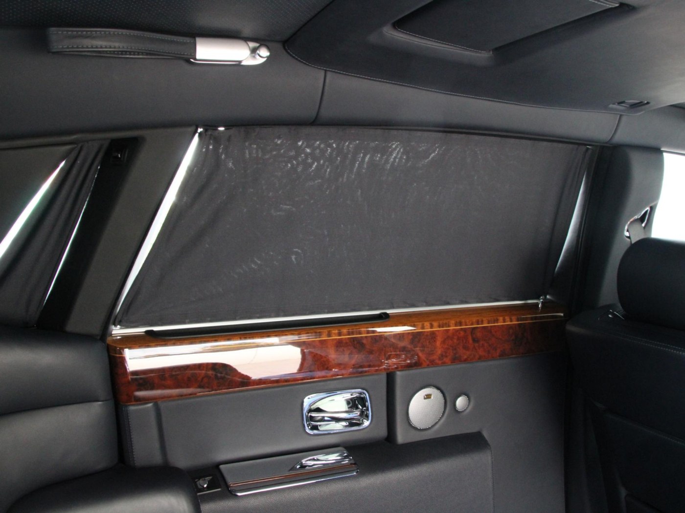 Rolls-Royce Phantom VII 6.75 EWB | Power Close Doors | — foto 81 van 102