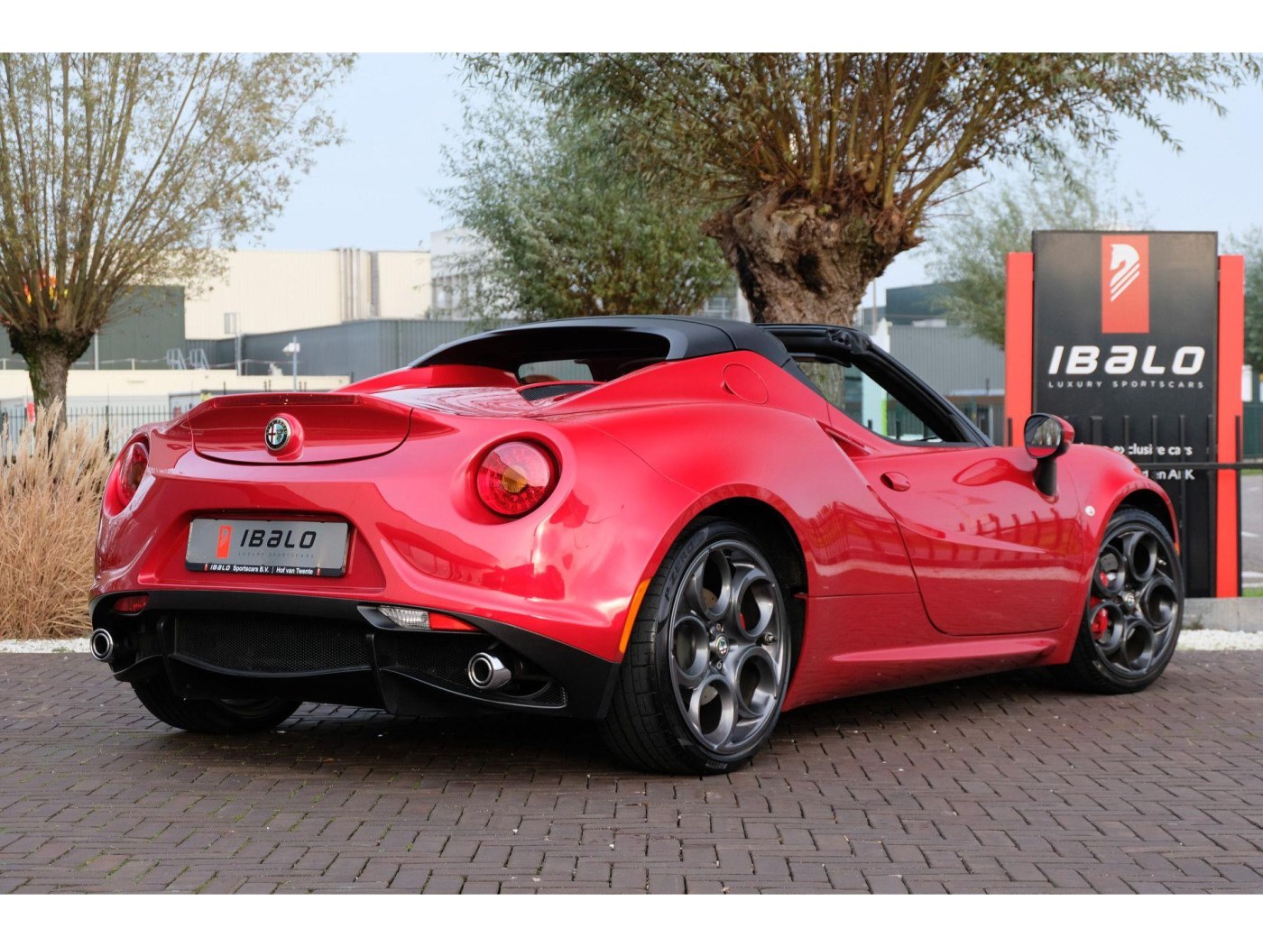 Alfa Romeo 4C Spider 1750TBI TCT - 240pk - Rosso Competizione - — foto 38 van 40