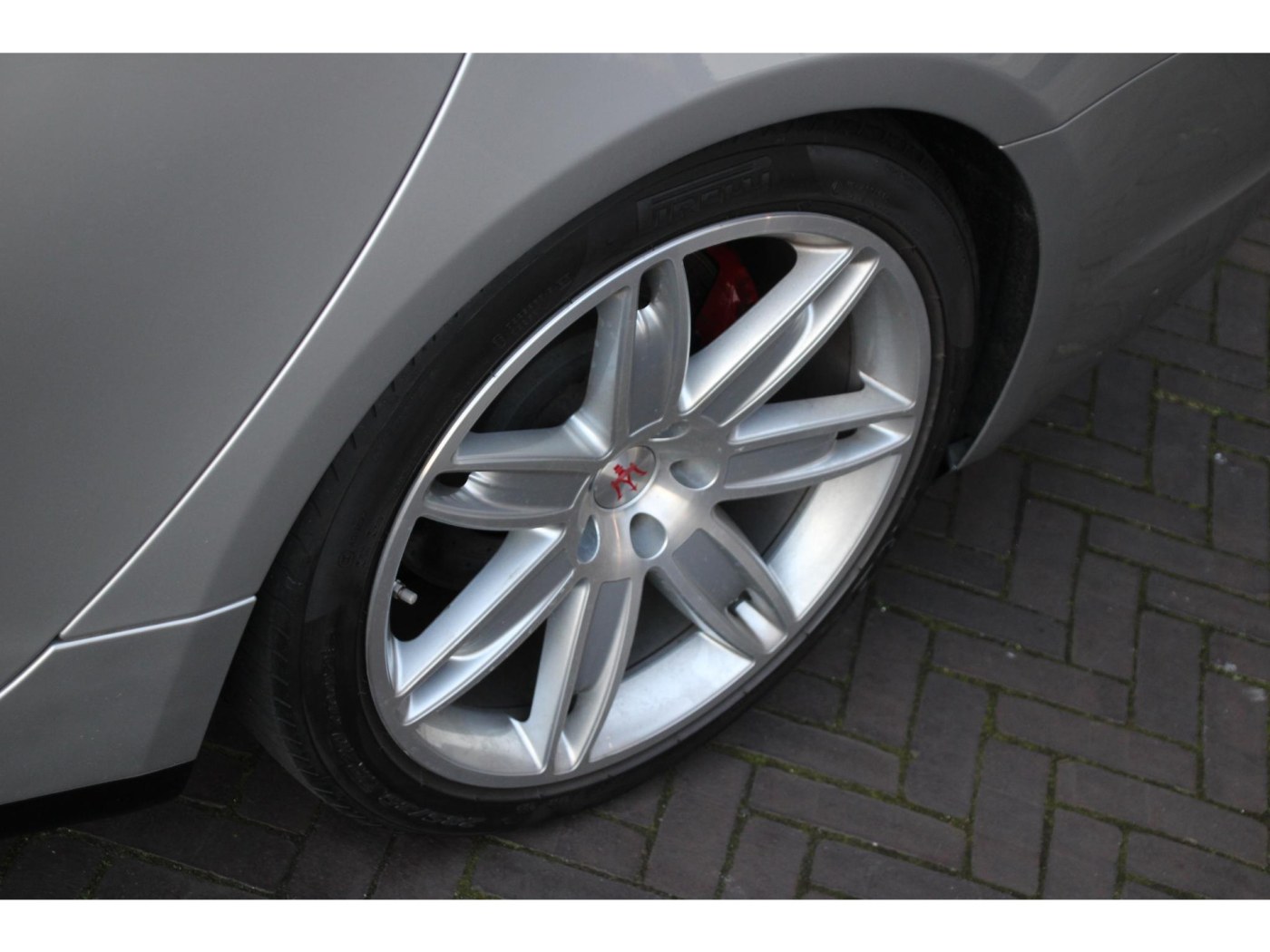Maserati Quattroporte 3.8 V8 GTS | 530pk |  BTW | Schuifdak | B&W Audio | — foto 11 van 42