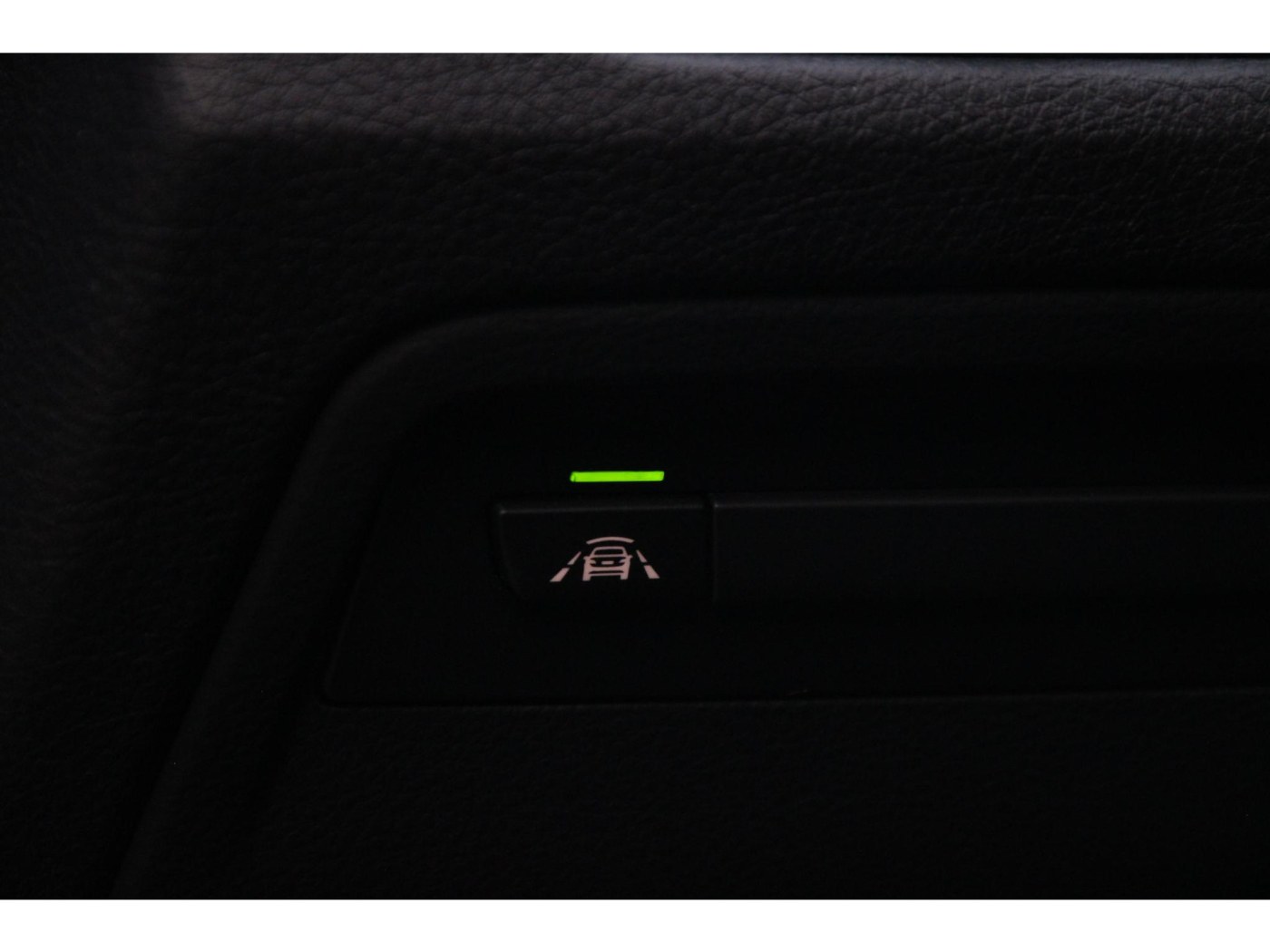 BMW 3-serie Touring 340i xDrive M-Sport | Trekhaak | El. stoelen | — foto 8 van 35