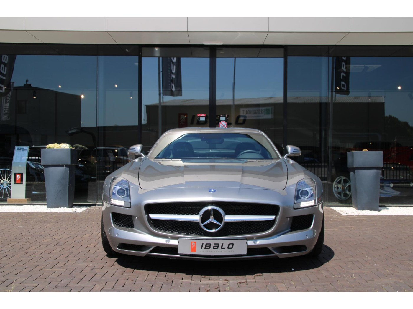 Mercedes-Benz SLS AMG Coupé | 571pk | Only 7.868km | AMG Seats | Alu Beam | — foto 17 van 56