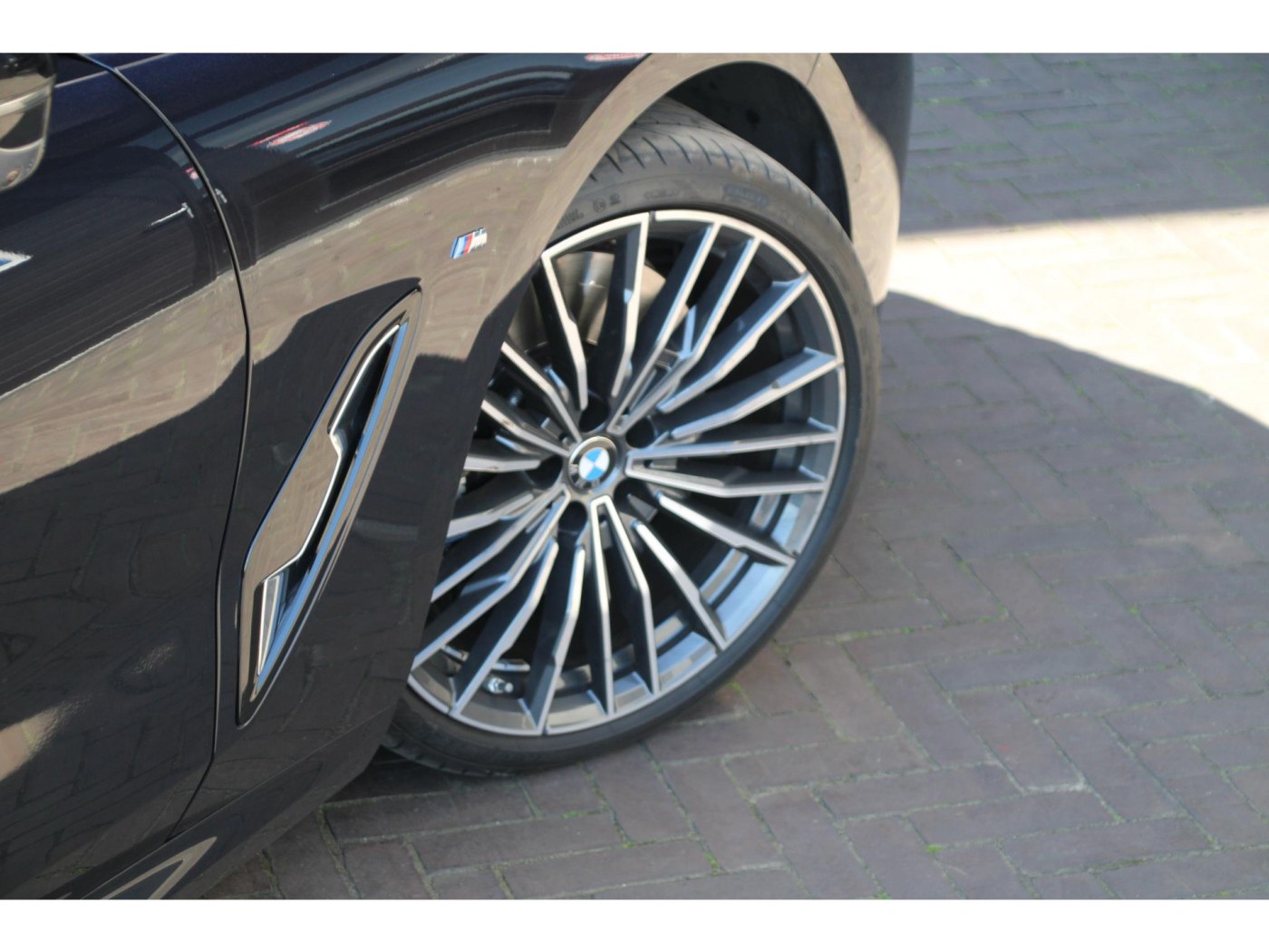 BMW 8-serie 840i M-Sport | Laser Light | Stoelventilatie | NL-auto | — foto 34 van 51