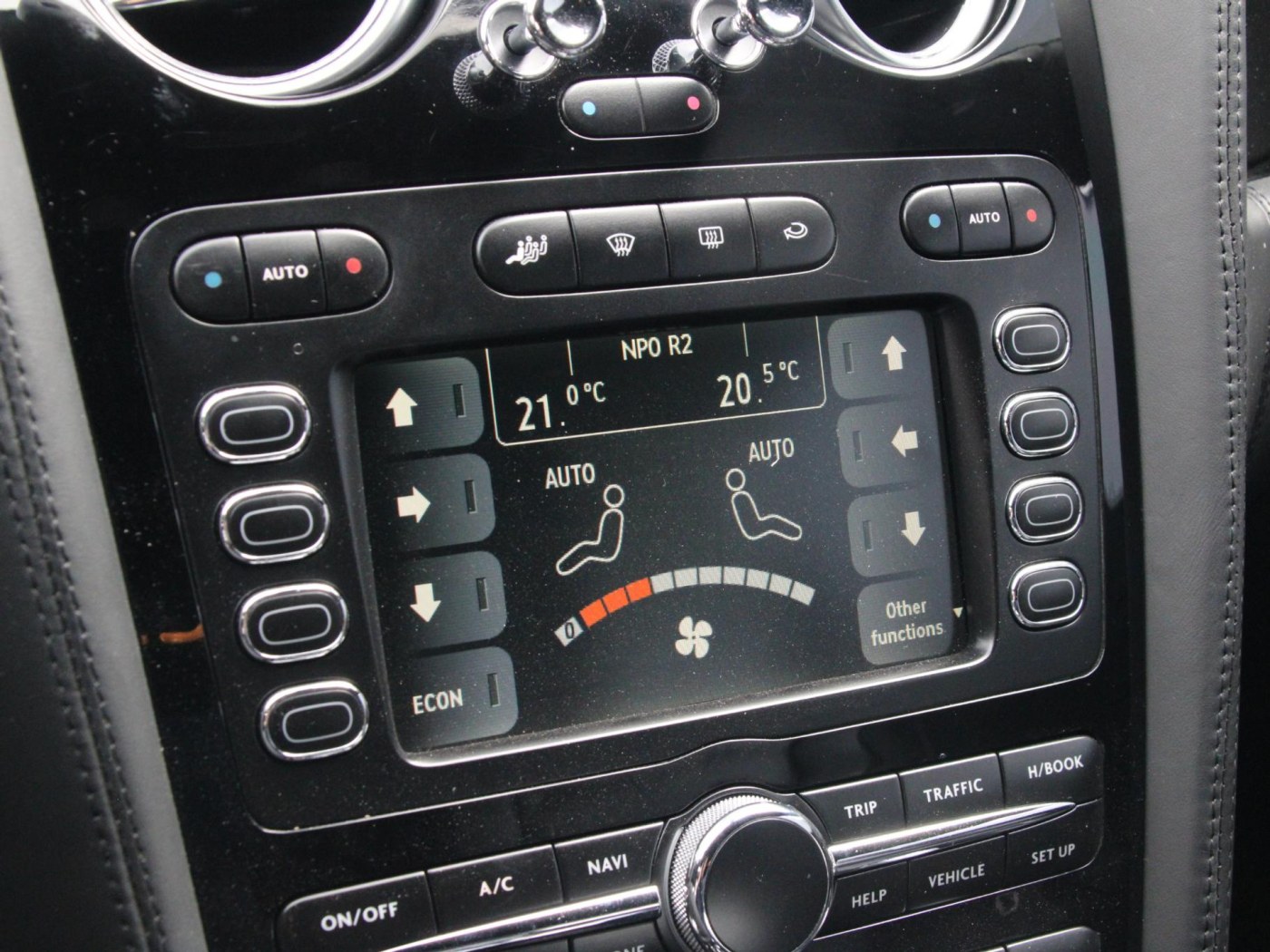 Bentley Continental GT 6.0 W12 — foto 7 van 52