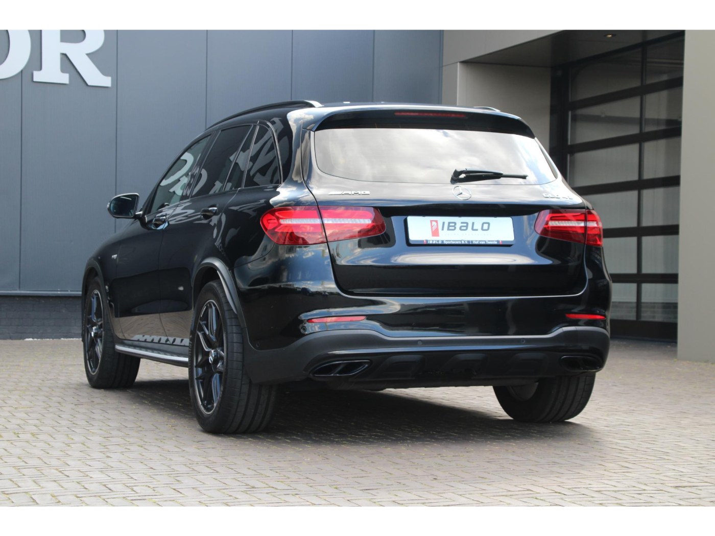Mercedes-Benz GLC-klasse AMG 43 4MATIC | Burmester | Schuifdak | — foto 32 van 56
