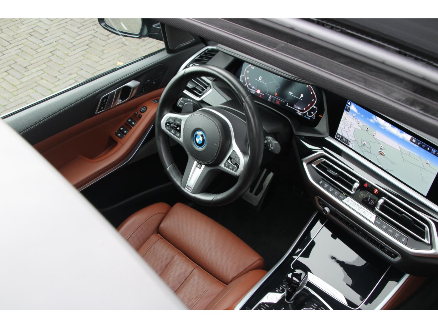 BMW X5 xDrive45e M-Sport Individual | Trekhaak | HK Audio | — foto 7 van 51