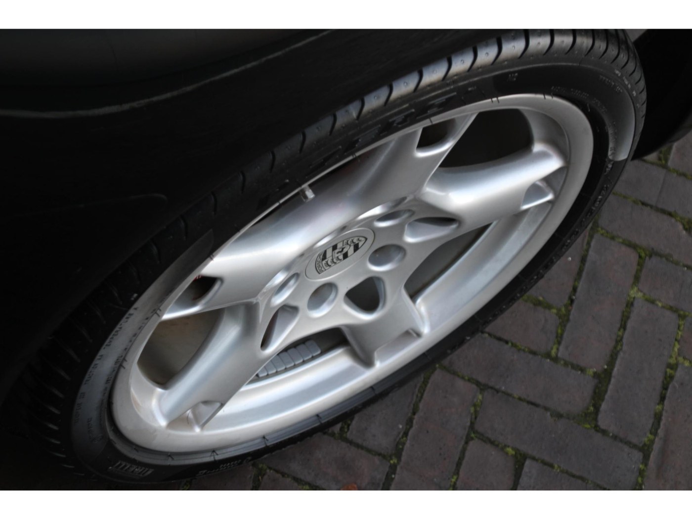 Porsche 911 3.6 Carrera 4 | Brede achterkant | PCCM+ | Youngtimer | — foto 13 van 38