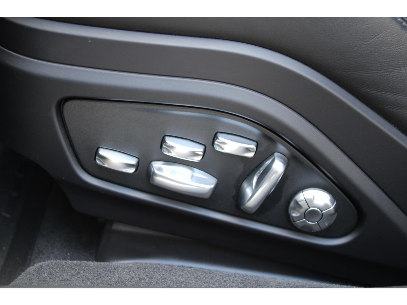 Porsche Panamera 4 Sport Turismo | 2.9 V6 Bi-Turbo 330 pk | Luchtvering | Sport Chrono | Adapt. Sportstoelen | — foto 17 van 48