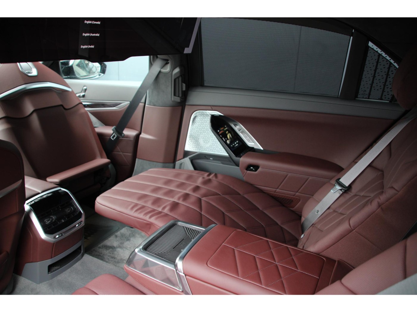 BMW 7-serie M760e xDrive | M-Sport Pro | Executive Lounge | — foto 26 van 43