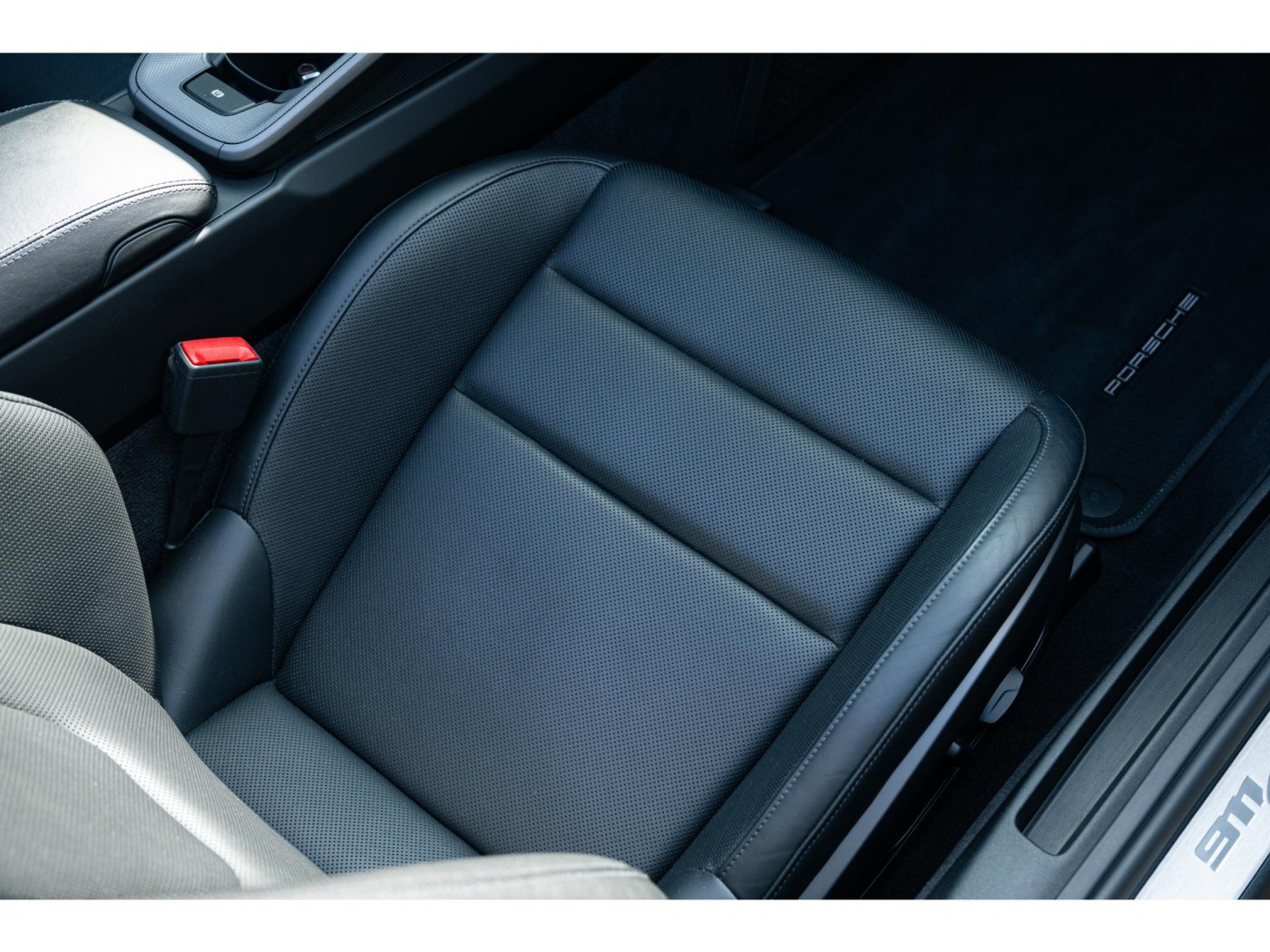 Porsche 911 Carrera S Cabrio (992) 450pk | Sport Chrono | Sportuitlaat | Stoelventilatie | — foto 71 van 88