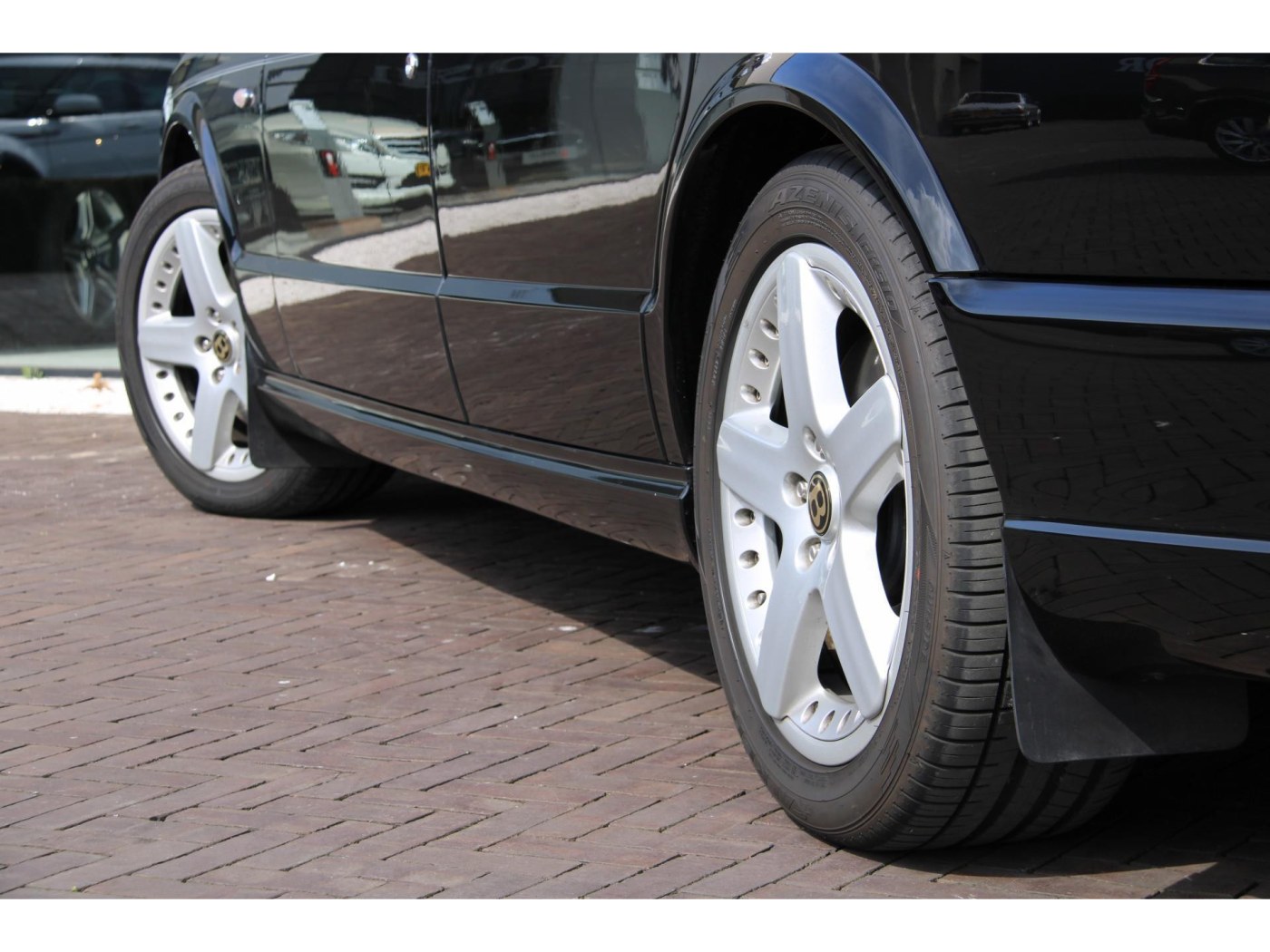 Bentley Arnage T | 456pk | 825Nm | BTW auto | slechts 28.960km | Youngtimer | — foto 22 van 49