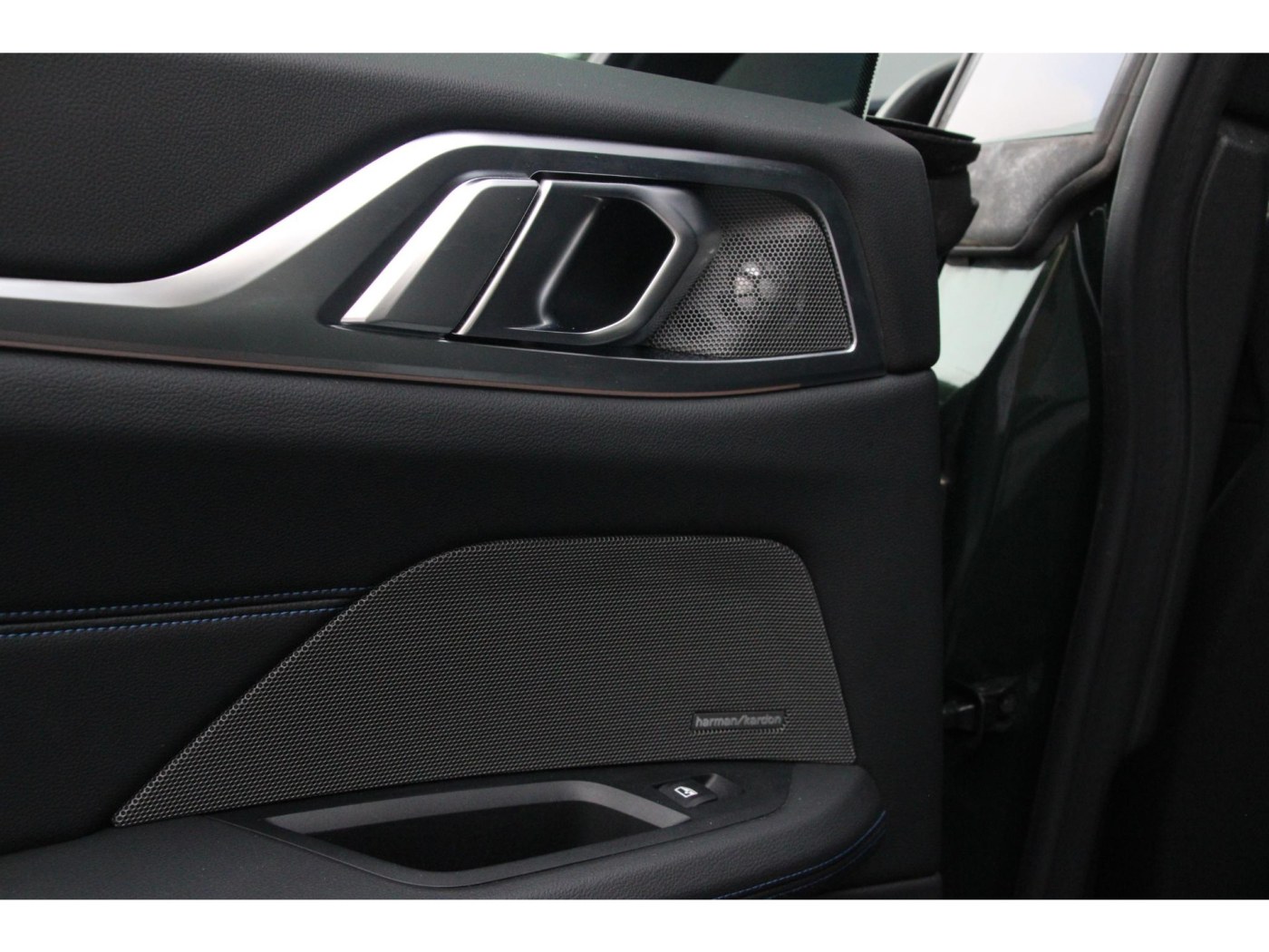 BMW 4-serie Gran Coupé 420i M-Sport Pro | M-stoelen | Schuifdak | Trekhaak | — foto 33 van 41