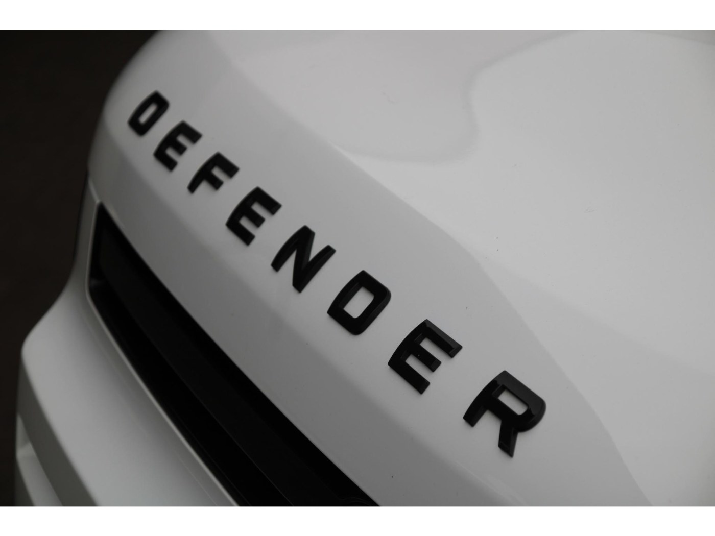 Land Rover Defender 90 D250 | Grijs Kenteken | BPM Vrij | — foto 12 van 13