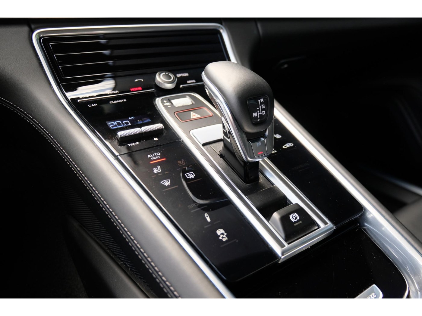 Porsche Panamera 4 Sport Turismo | 2.9 V6 Bi-Turbo 330 pk | Luchtvering | Sport Chrono | Adapt. Sportstoelen | — foto 35 van 48