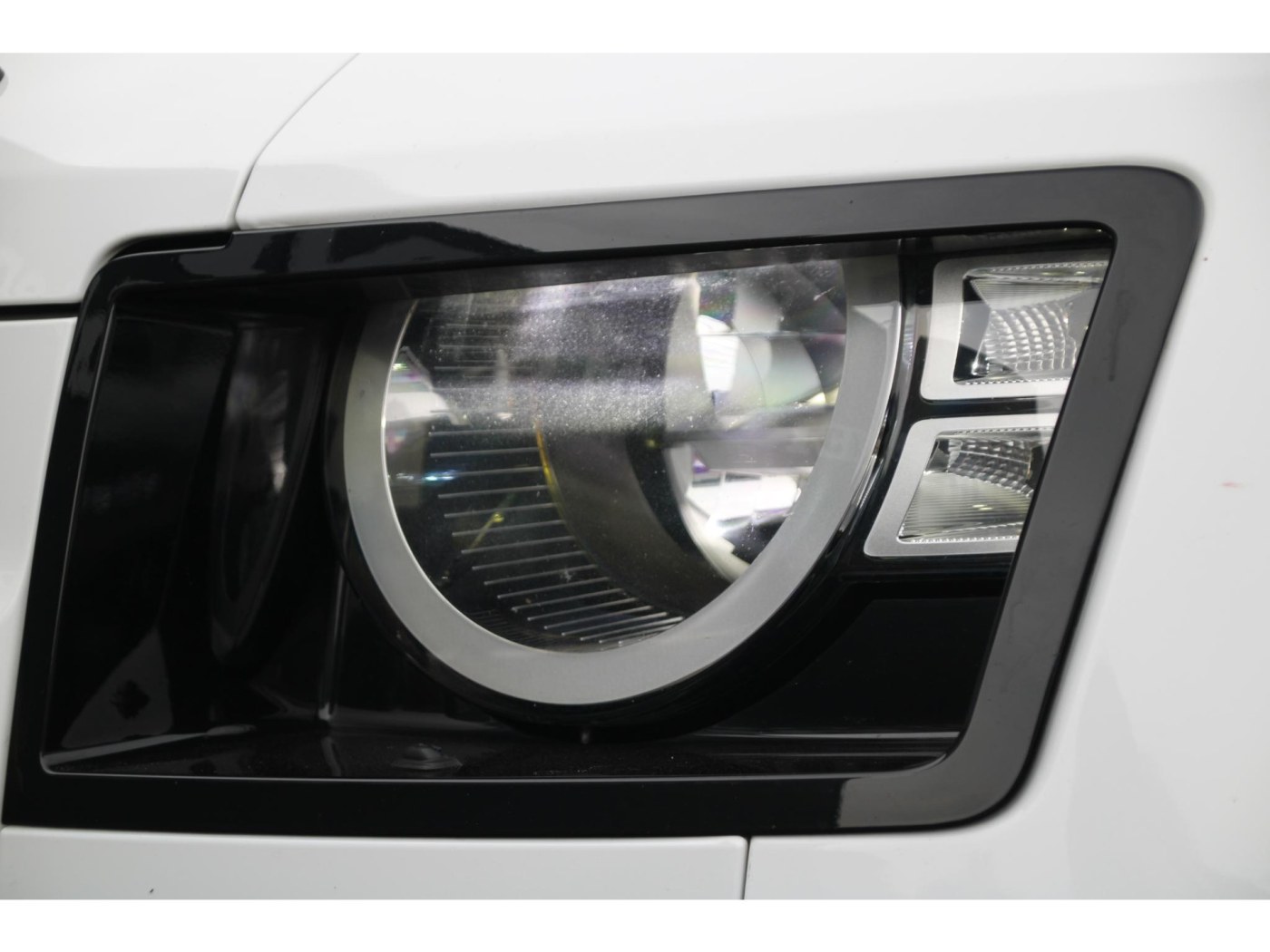 Land Rover Defender 90 D250 | Grijs Kenteken | BPM Vrij | — foto 13 van 13