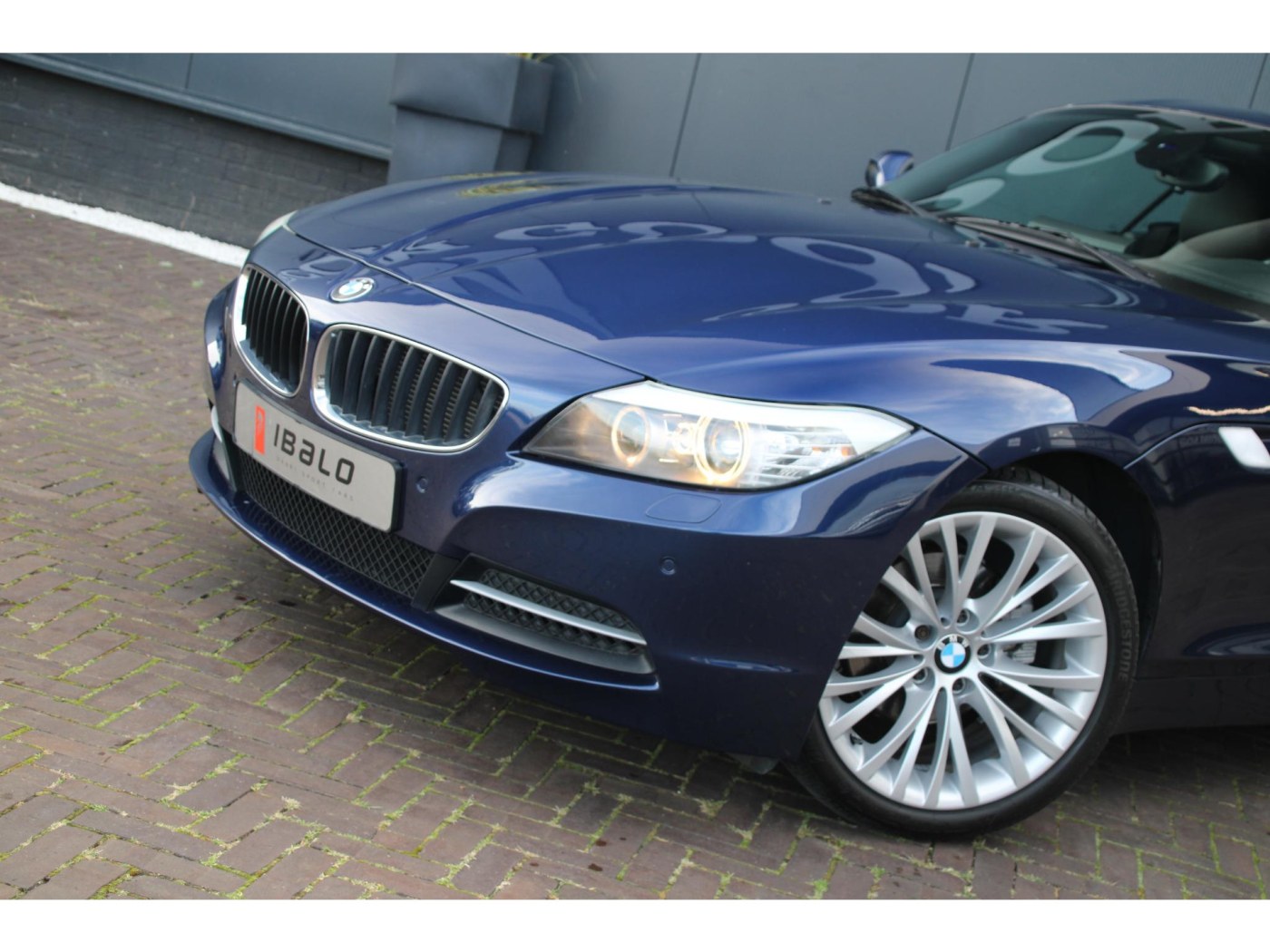 BMW Z4 Roadster sDrive23i | 6-cilinder 204pk | Youngtimer | Zeer luxe | — foto 33 van 35