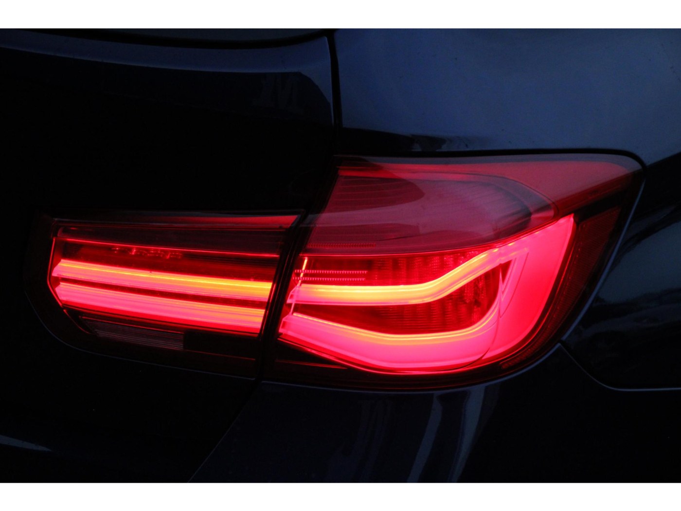 BMW 3-serie Touring 340i xDrive M-Sport | Trekhaak | El. stoelen | — foto 33 van 35