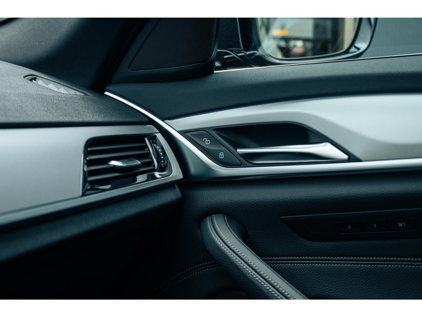BMW 5-serie Touring 530e High Executive — foto 53 van 54