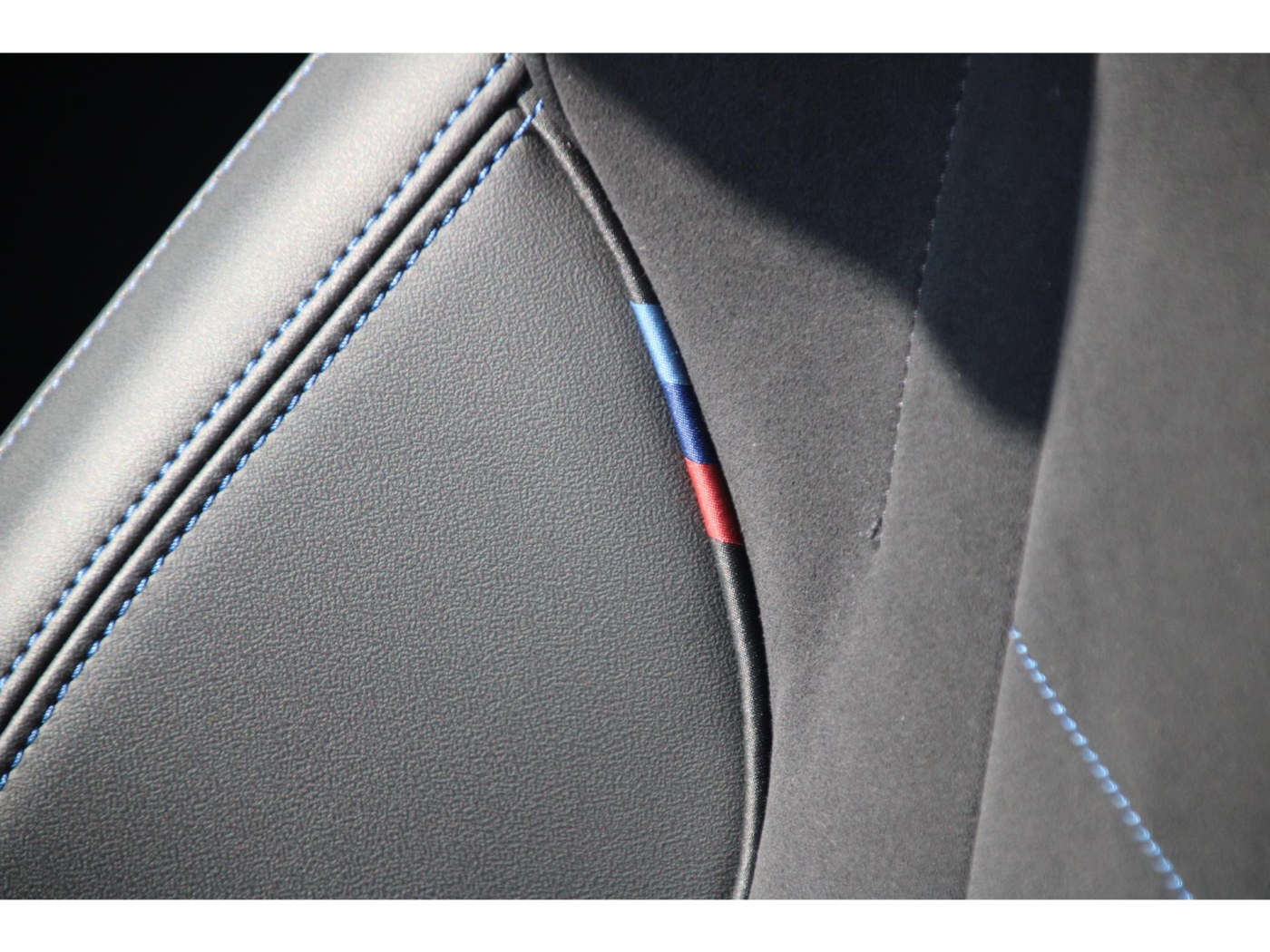 BMW iX1 xDrive30 M-Sport | Trekhaak 1.200kg | stoelverwarming | — foto 13 van 35