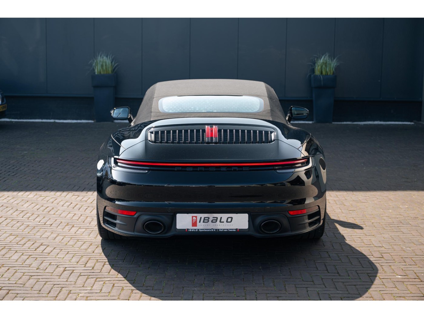 Porsche 911 Carrera S Cabrio (992) 450pk | Sport Chrono | Sportuitlaat | Stoelventilatie | — foto 82 van 88