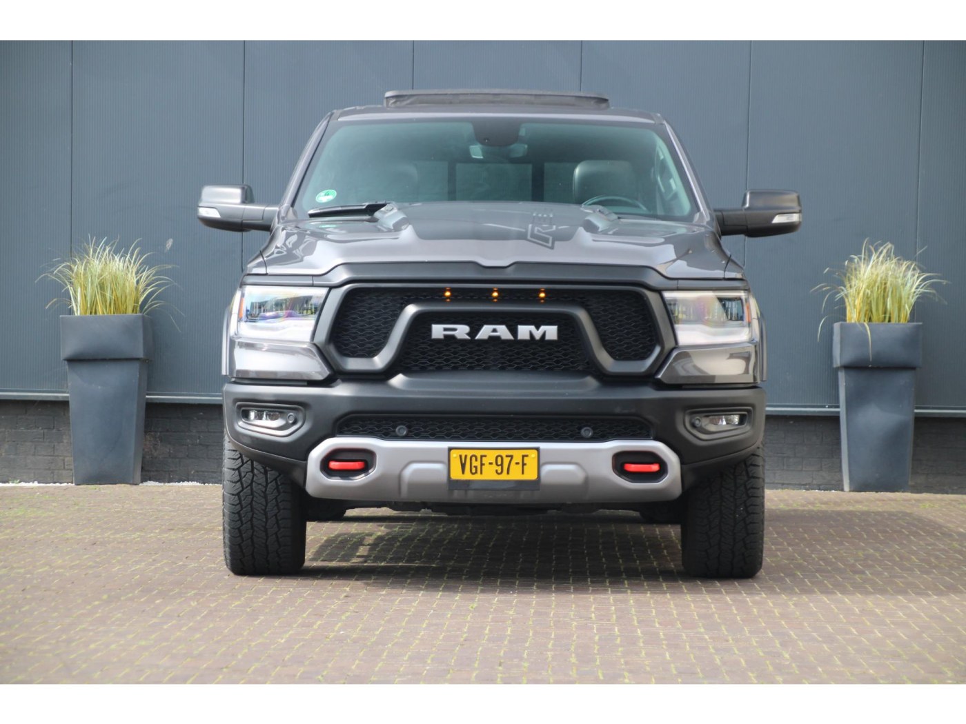 Dodge RAM 1500 REBEL | LPG 200L | 3.500kg trekhaak | 12 inch Uconnect | — foto 11 van 52