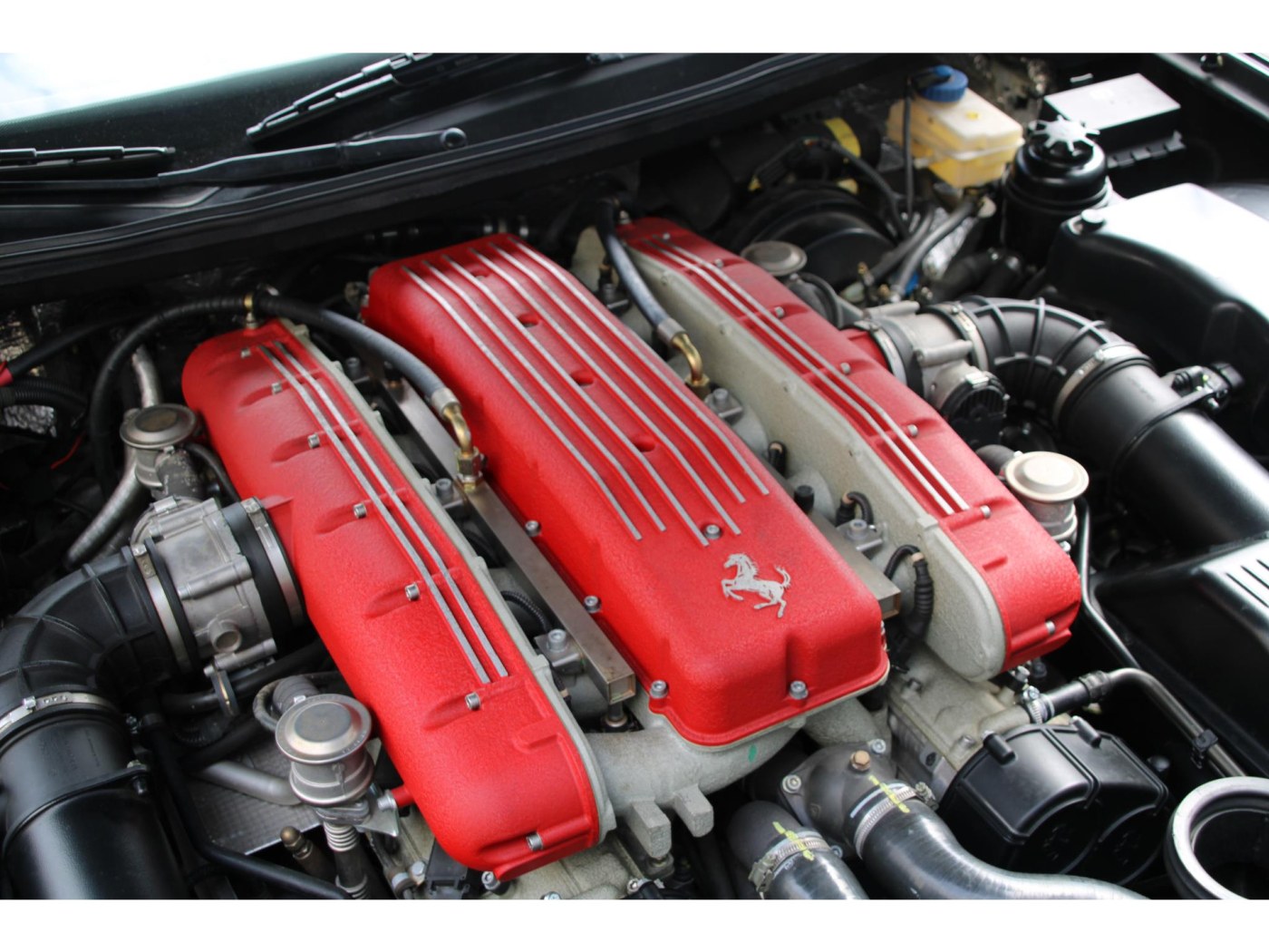 Ferrari Superamerica 575 | 540pk | 1 van 559 | 25.249km | — foto 11 van 50