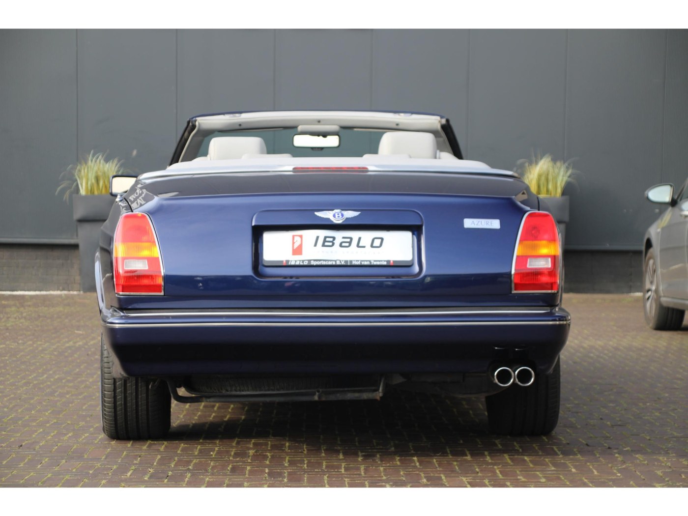 Bentley Azure 6.75 V8 Convertible | 390pk | 750Nm | Youngtimer | Historie | — foto 42 van 44