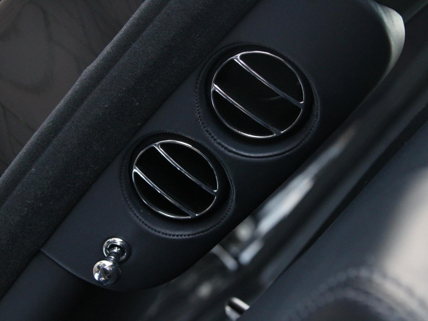 Rolls-Royce Phantom VII 6.75 EWB | Power Close Doors | — foto 31 van 102